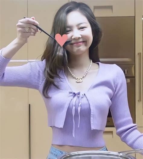 jennie chanel purple cardigan|jennie shades of chanel.